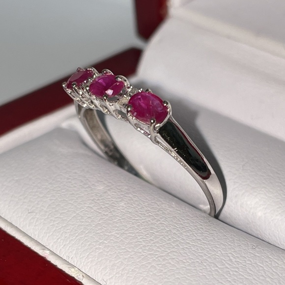 Solid 10K (not 14K ) White Gold Natural Oval Cut Ruby Trio Diamond Band Ring - Picture 7 of 16